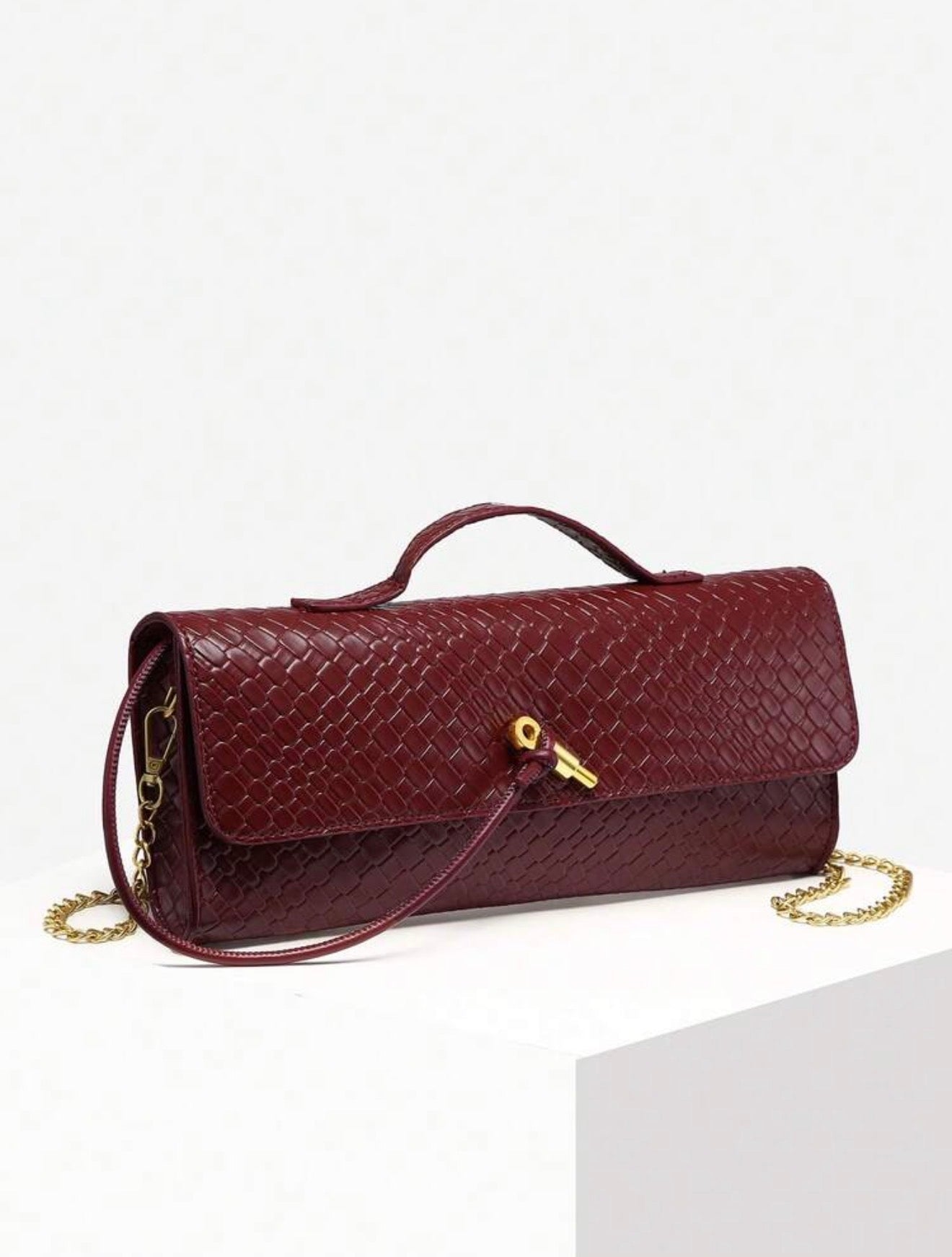 Mary’s Handbag - Chanel’s Fashion Boutique Inc.