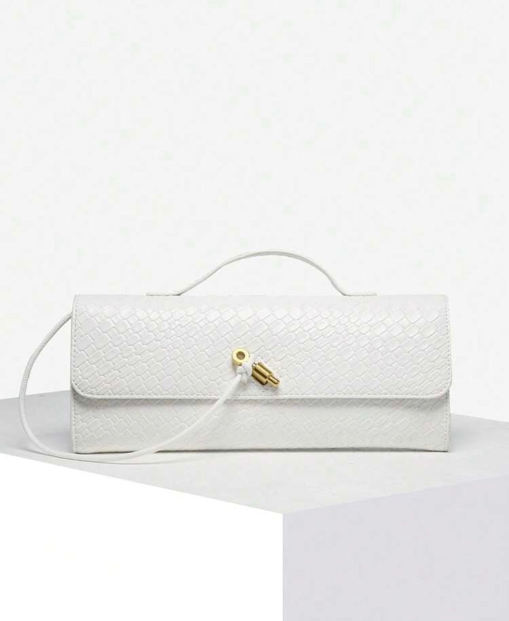 Mary’s Handbag - Chanel’s Fashion Boutique Inc.